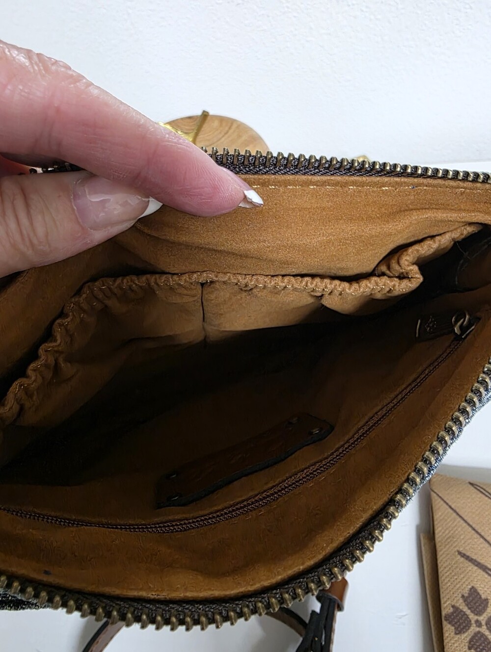Patricia Nash Washed Woven Denim Crossbody - Picture 4 of 4